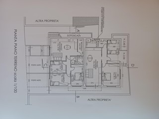 Quadrilocale in Vendita a Capraia e Limite, 180'000€, 200 m²