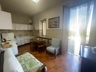 Appartamento in Vendita a Poggibonsi, 260'000€, 132 m², con Box