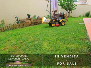 Quadrilocale in Vendita a Cerreto Guidi, 200'000€, 70 m², con Box