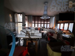 Casa Semi Indipendente in Vendita a Rimini, 170'500€, 239 m²