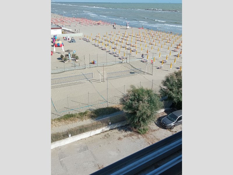 Bilocale in Vendita a Ravenna, zona Lido Adriano , 125'000€, arredato