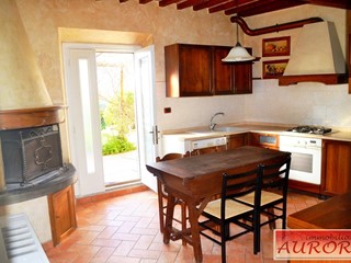 Appartamento in Vendita a Certaldo, zona Bagnano, 205'000€, 132 m², arredato