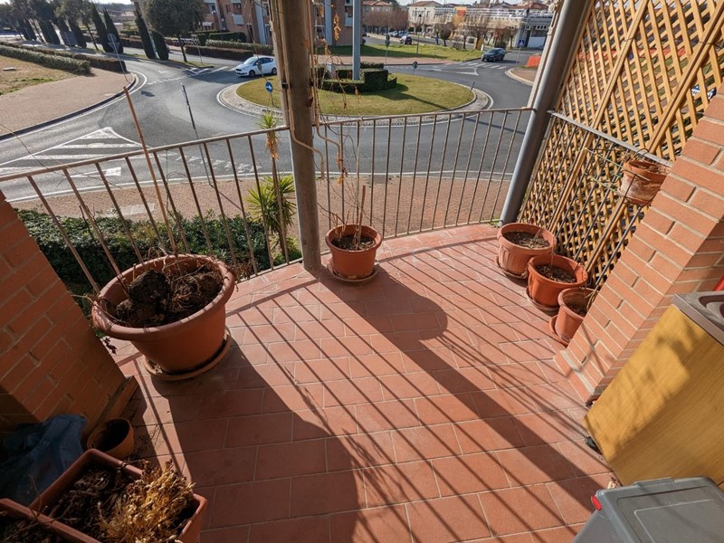 Trilocale in Vendita a Rosignano Marittimo, zona Vada, 196'000€, 65 m², con Box