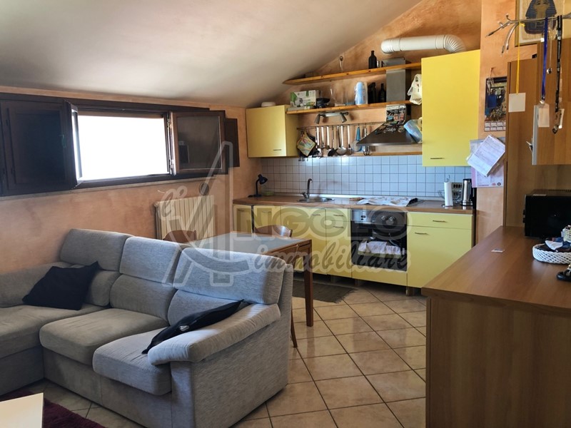 Quadrilocale in Vendita a Occhiobello, 105'000€, 80 m²