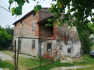 Rustico in Vendita a Montegalda, zona ColzÃ¨, 115'000€, 