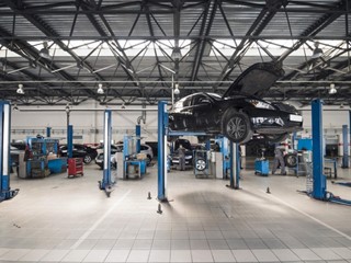 Capannone in Vendita a Carrara, zona Avenza, 800'000€, 800 m²