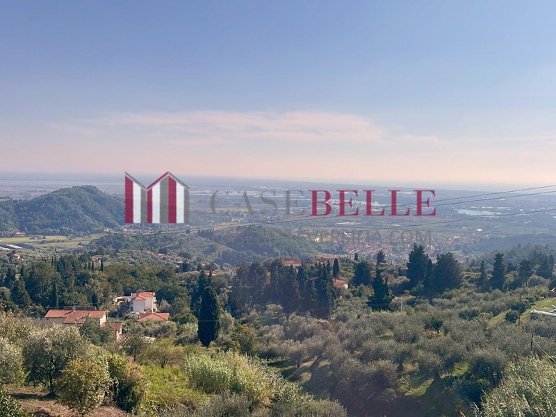 Appartamento in Vendita a Massarosa, zona Bargecchia, 199'000&euro;, 150 m²