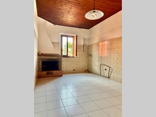 Appartamento in Vendita a Capannoli, 80'000&euro;, 110 m²