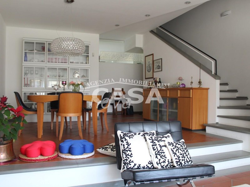 Villetta a schiera in Vendita a Santa Croce sull'Arno, 238'000€, 170 m², con Box