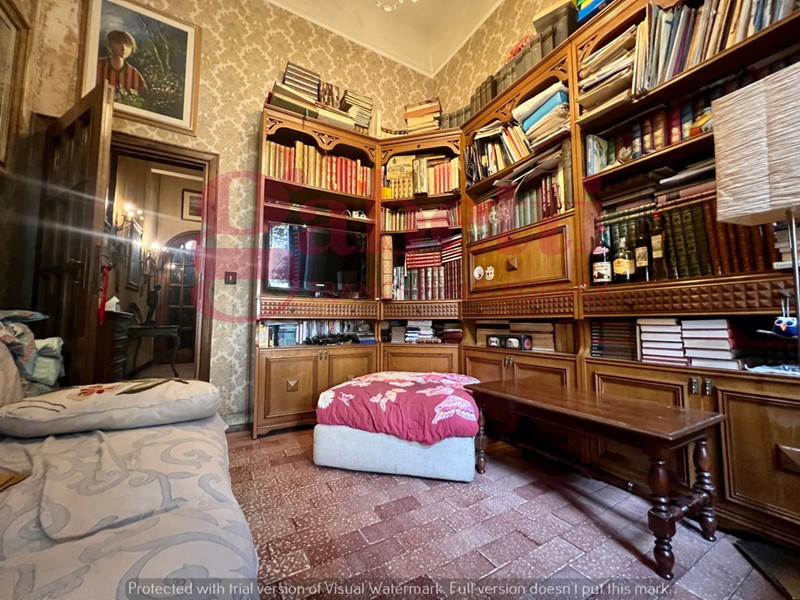 Casa Indipendente in Vendita a Firenze, 540'000€, 180 m²