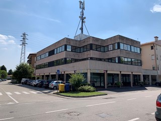 Ufficio in Vendita a Villorba, 242'000€, 252 m²
