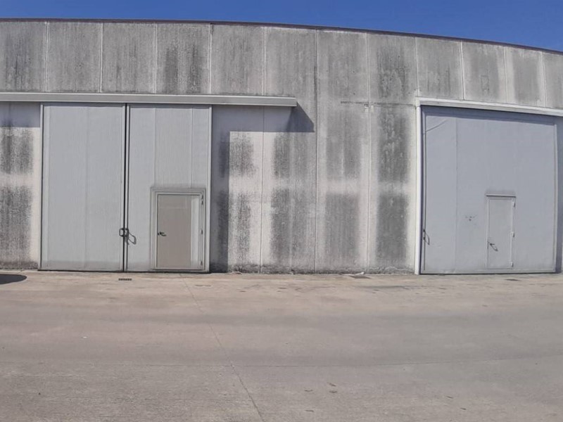 Magazzino in Vendita a Monselice, 176'000€, 510 m²