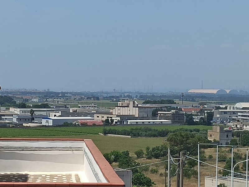 Appartamento in Vendita a San Giorgio Ionico, 135'000€, 120 m²