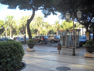 Immobile commerciale in Affitto a Taranto, zona borgo, 4'500€, 240 m²