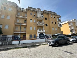 Trilocale in Vendita a Scalea, 32'000€, 45 m², arredato