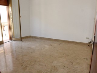 Quadrilocale in Vendita a Belmonte Mezzagno, 58'000€, 129 m²