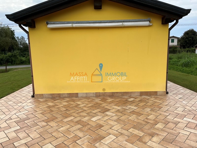 Terreno agricolo in Vendita a Montignoso, 150'000€, 2008 m²