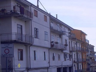 Appartamento in Vendita a Altavilla Silentina, 60'000&euro;, 130 m²