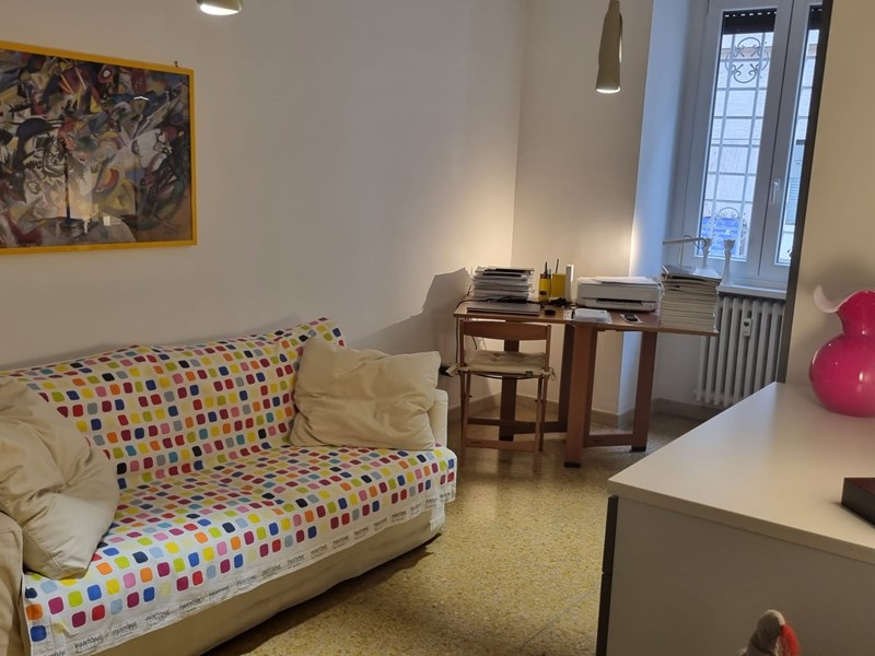 Trilocale in Vendita a Roma, zona Esquilino, 360'000€, 63 m²