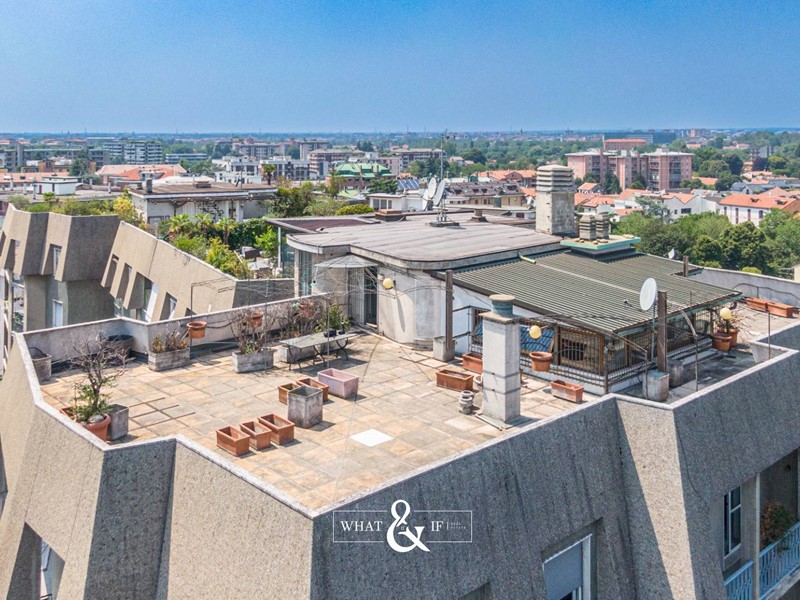 Bilocale in Vendita a Monza, zona San Biagio, 395'000€, 128 m²