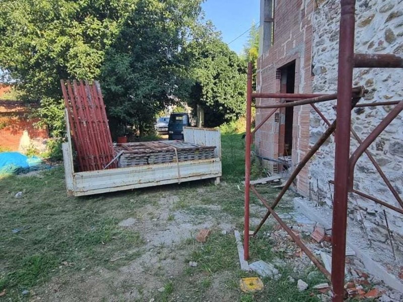 Casa Semi Indipendente in Vendita a Montignoso, 600'000&euro;, 190 m²