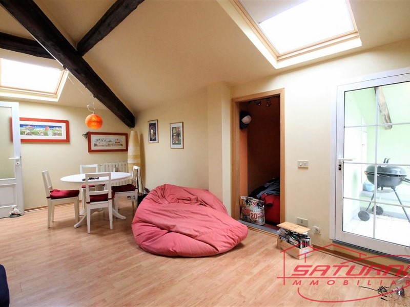 Quadrilocale in Vendita a Lucca, zona San Concordio Contrada, 250'000&euro;, 75 m²