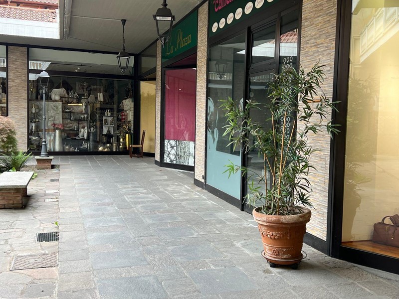 Immobile commerciale in Affitto a Ciriè, 700€, 63 m²