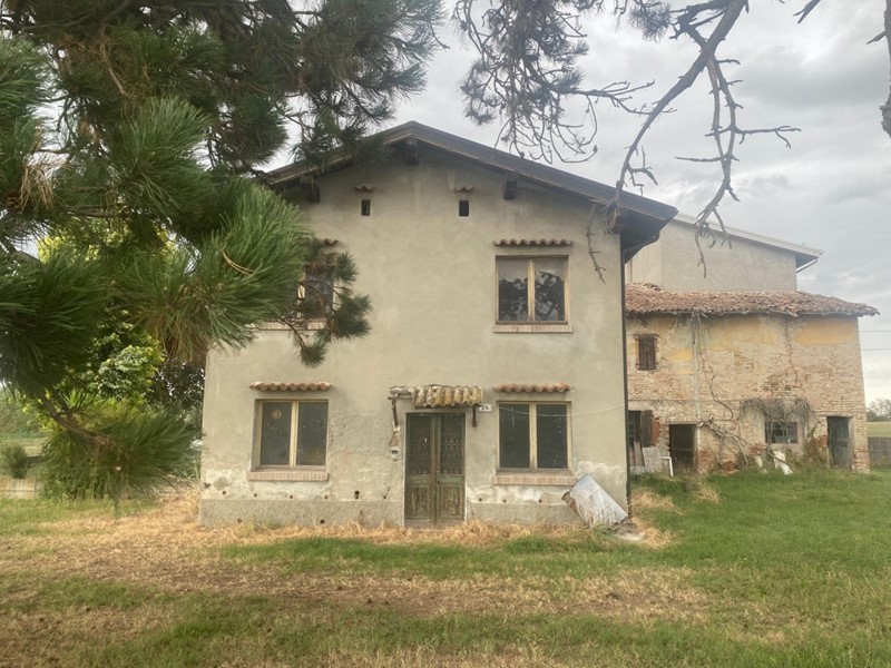 Casa Semi Indipendente in Vendita a Medesano, 125'000&euro;, 76 m²