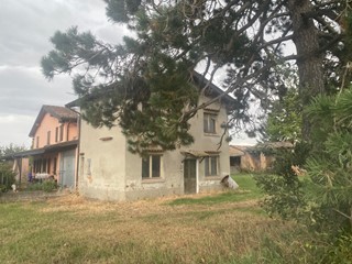 Casa Semi Indipendente in Vendita a Medesano, 125'000&euro;, 76 m²
