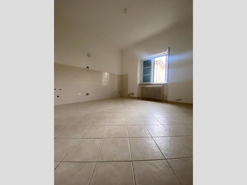 Casa Indipendente in Vendita a San Giuliano Terme, zona Sant'Andrea In Pescaiola, 320'000€, 140 m², con Box