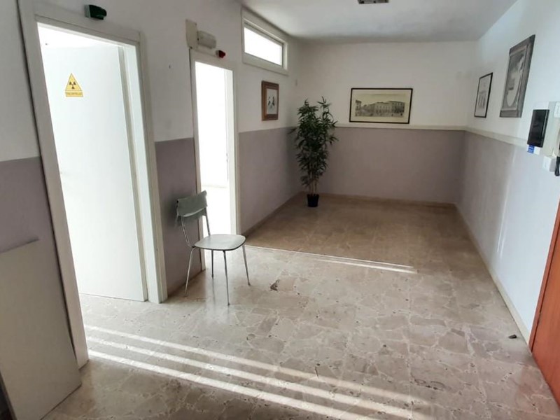 Ufficio in Vendita a Cecina, 55'000€, 55 m²