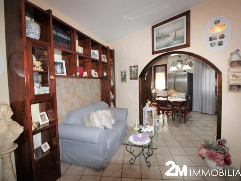 Villa in Vendita a Vecchiano, 550'000€, 210 m²
