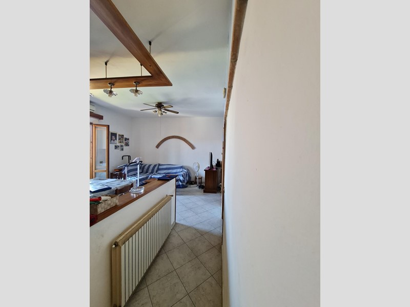 Trilocale in Vendita a Montopoli in Val d'Arno, zona San Romano, 89'000€, 70 m²