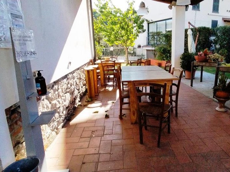 Attività commerciale in Vendita a Pieve a Nievole, zona Via Emplese, 45'000&euro;, 190 m², arredato