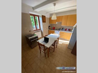 Quadrilocale in Vendita a Massa, 165'000€, 80 m²