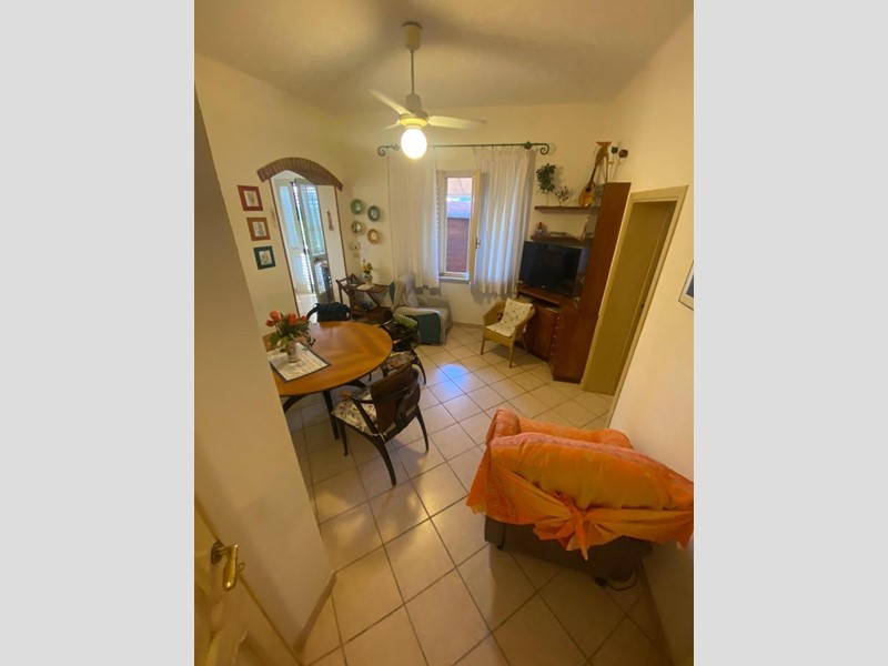 Appartamento in Vendita a Pisa, zona Marina di Pisa, 390'000€, 138 m², con Box