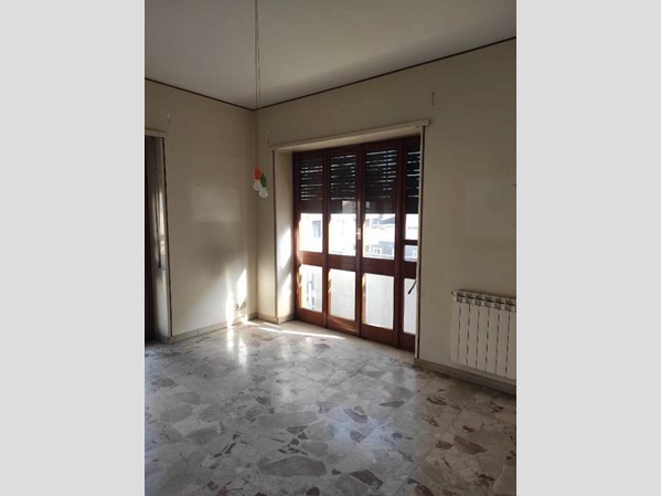 Quadrilocale in Vendita a Catania, 230'000€, 140 m²