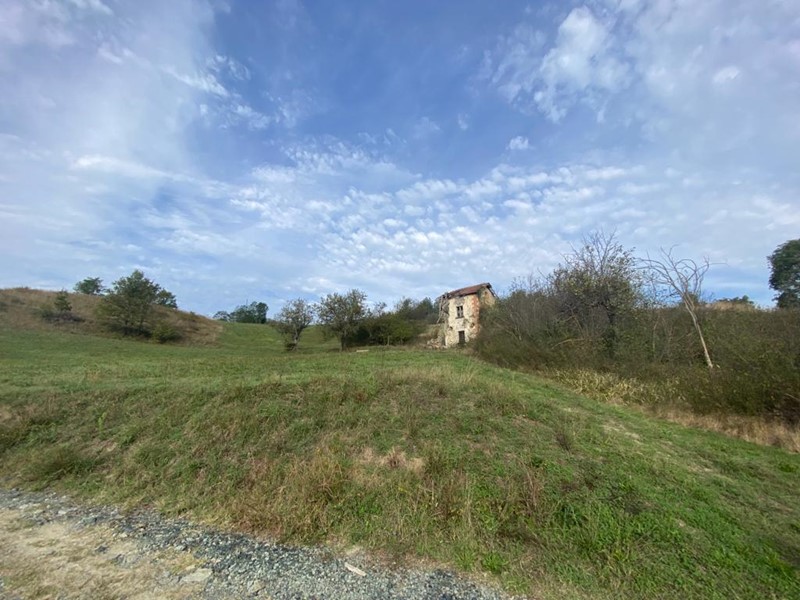 Casa Indipendente in Vendita a Mioglia, 24'500€, 150 m²