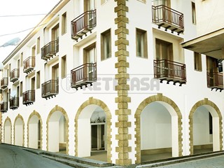 Immobile commerciale in Vendita a Mazara del Vallo, 2500 m²