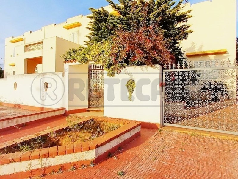 Villa in Vendita a Mazara del Vallo, 520 m²