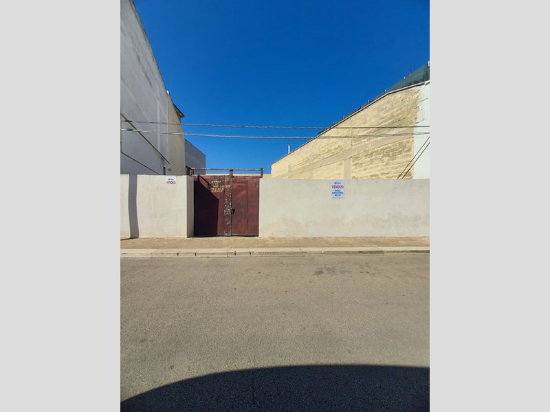 Terreno edificabile in Vendita a Andria, zona VIA VECCHIA BARLETTA, 119'000€, 240 m²
