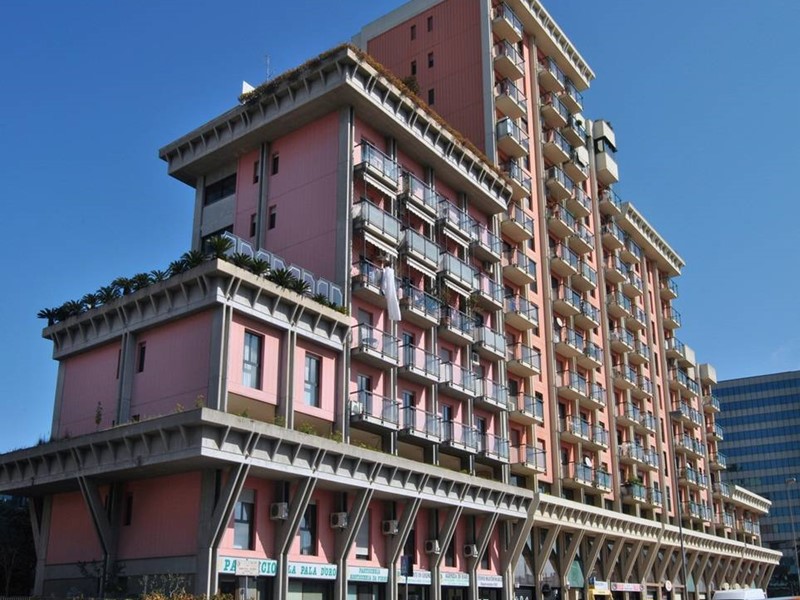 Ufficio in Vendita a Bari, zona S. Pasquale, 248'000€, 123 m²