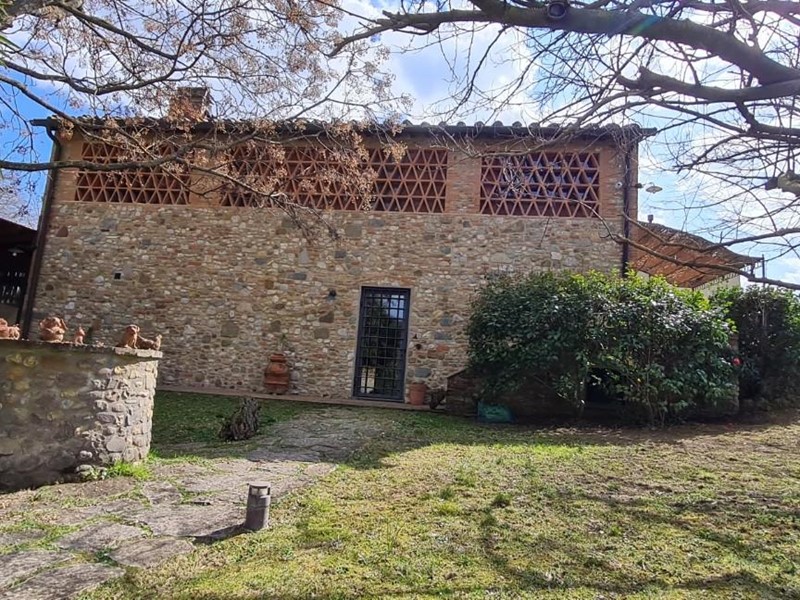 Casa Semi Indipendente in Vendita a Monteriggioni, zona Castellina Scalo, 580'000&euro;, 160 m², con Box