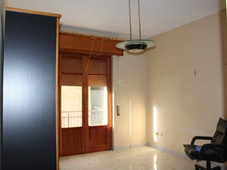 Trilocale in Vendita a Belmonte Mezzagno, 57'000€, 103 m²