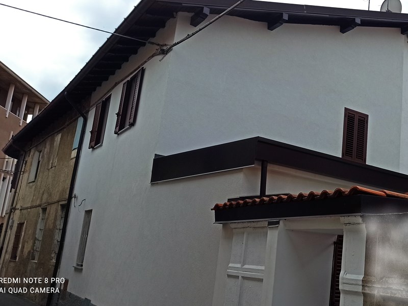 Casa Indipendente in Vendita a Giussano, zona paina, 186'000€, 113 m²