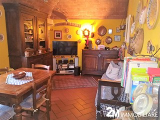 Appartamento in Vendita a San Giuliano Terme, zona Molina di Quosa, 275'000€, 170 m²