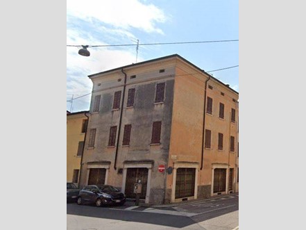 Quadrilocale in Vendita a Mantova, zona Centro storico, 120 m²