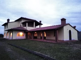 Villa in Vendita a San Miniato, zona Scala, 1'400'000€, 300 m²