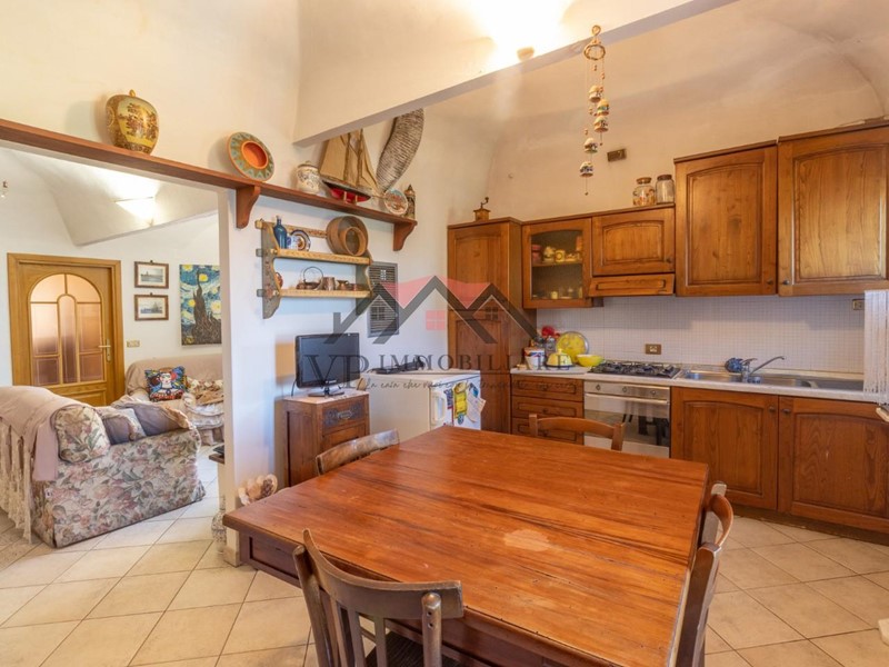 Quadrilocale in Vendita a Volterra, 140'000€, 75 m², arredato, con Box