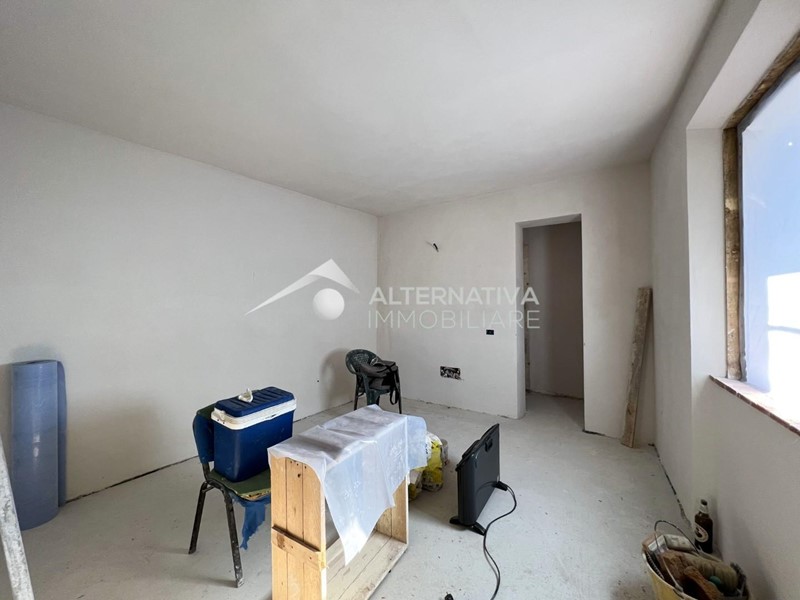 Casa Indipendente in Vendita a San Giuliano Terme, zona Arena Metato, 240'000€, 75 m²
